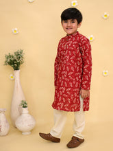 Boys Abstract Printed Cotton Kurta with Pyjama
