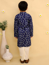 Boys Bandhani Printed Regular Pure Cotton Kurta With Pyjamas