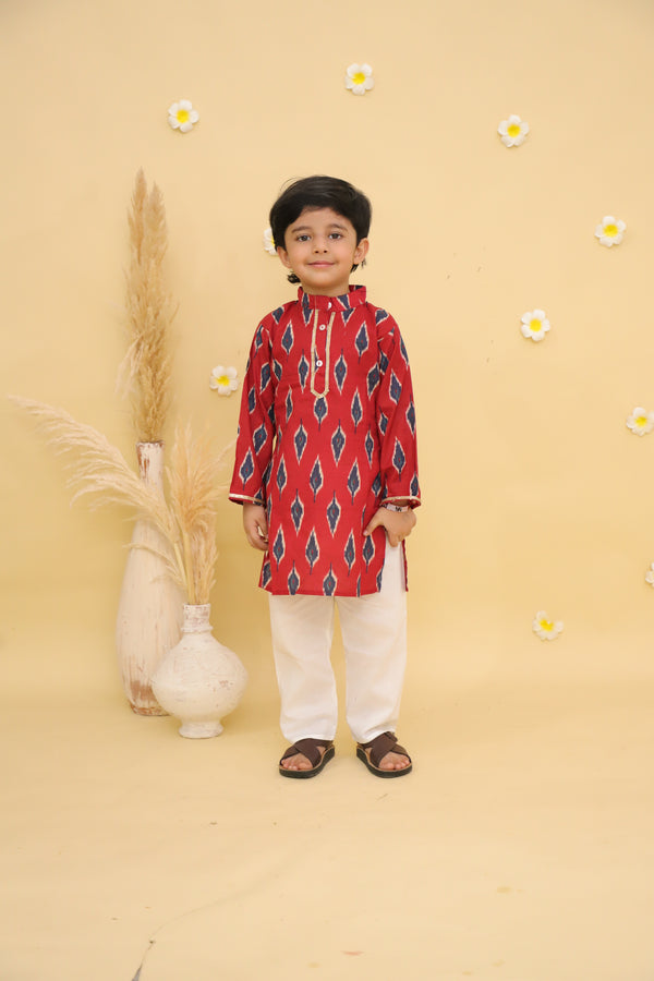 Boys Printed Regular Pure Cotton Kurta with Pyjamas