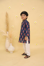 Boys Printed Pure Cotton Straight Kurta with Pyjamas